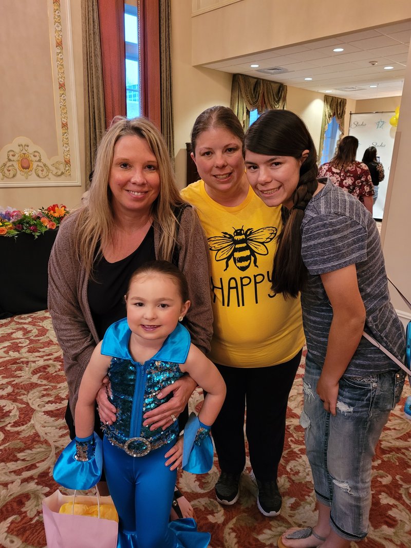 Kristi Burr - Photo 95