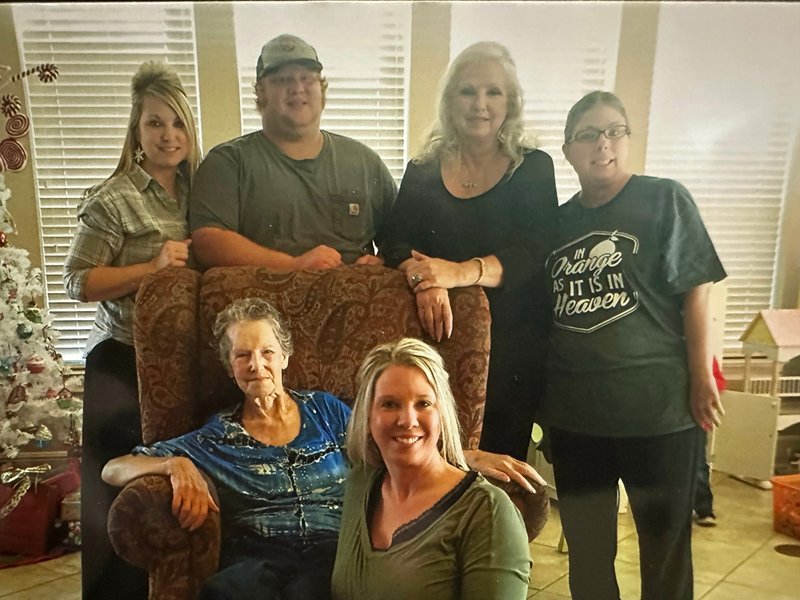 Kristi Burr - Photo 154