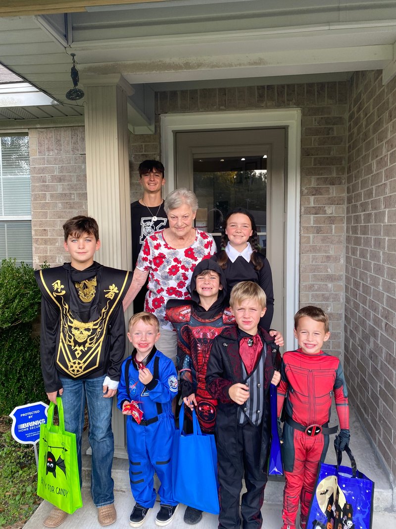 Lenora Sue Quinn - Photo 5