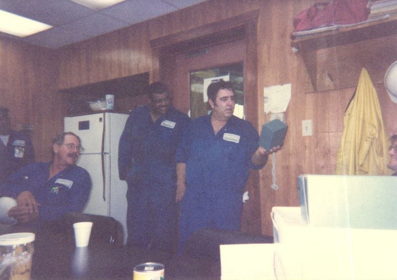 Roger Phillip Holsomback - Photo 70