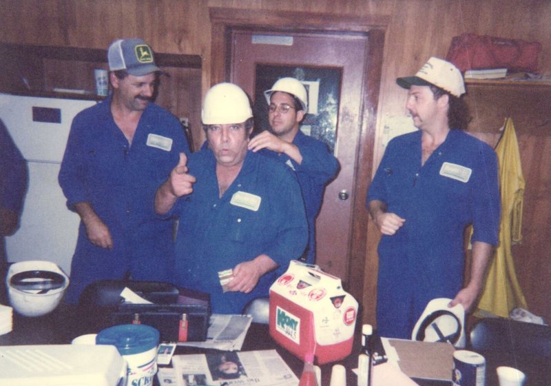 Roger Phillip Holsomback - Photo 71