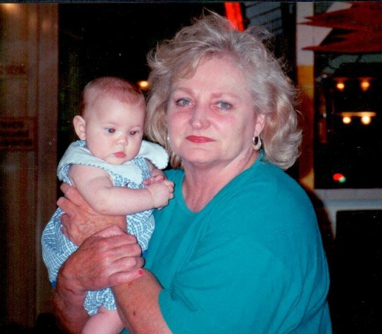 Hilda LaVern Gilbert - Photo 44