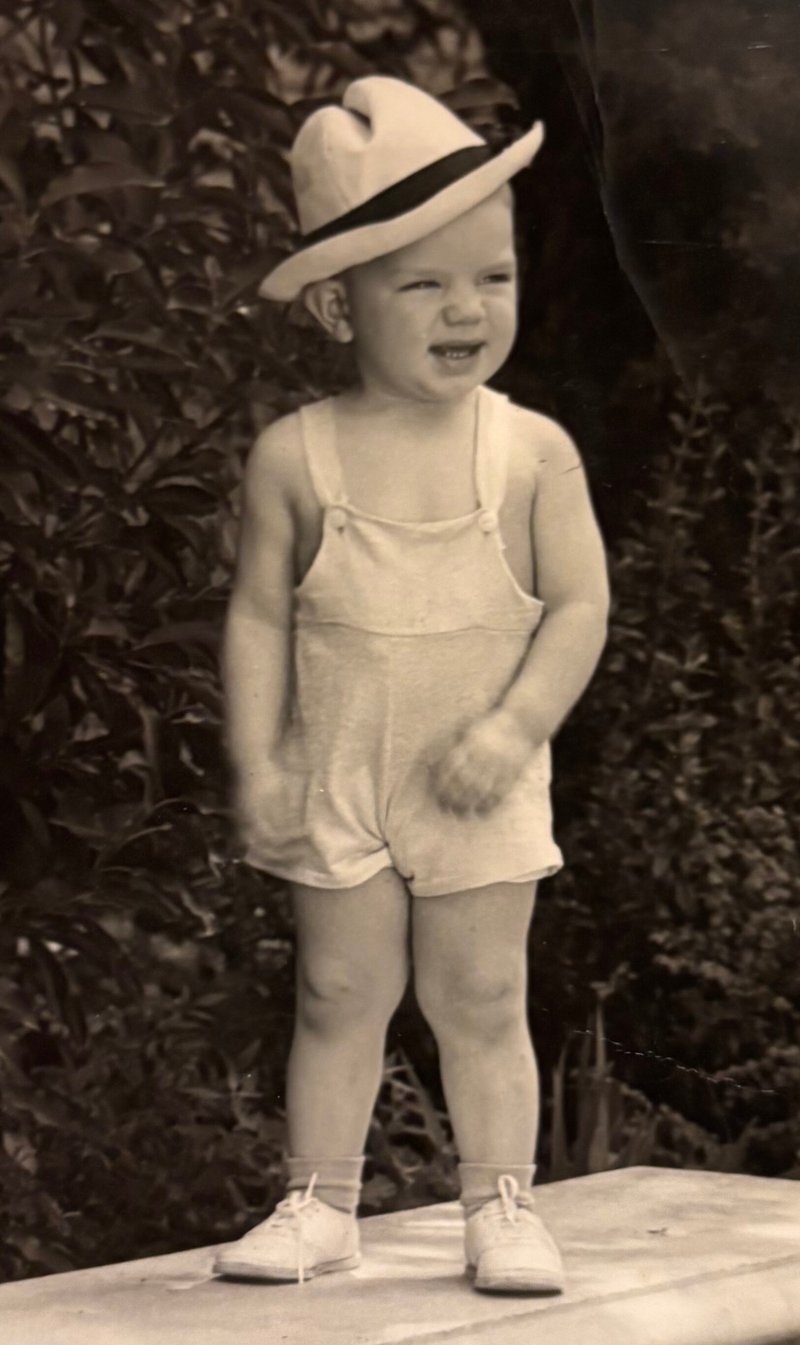 Vernon Lee Montgomery, Jr. - Photo 4