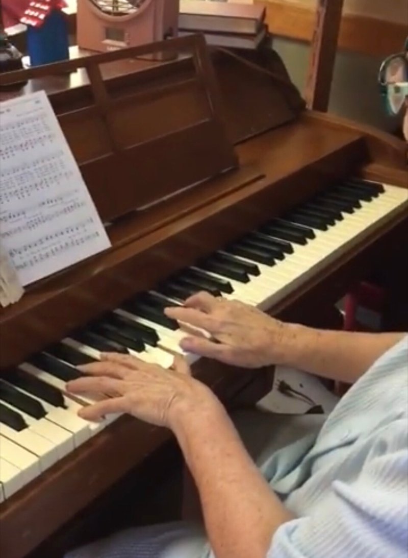 Mary Carolyn Spiers - Photo 45