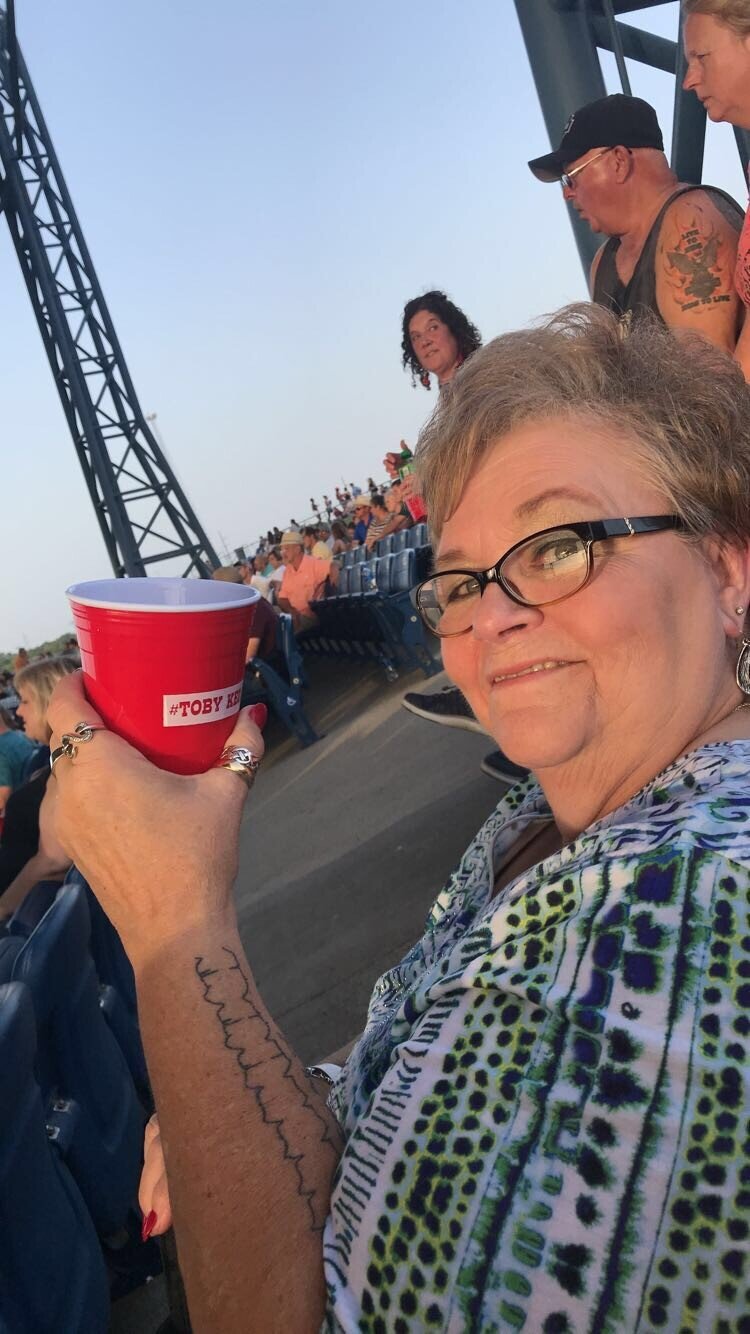 Betty Sue Guidroz - Photo 40