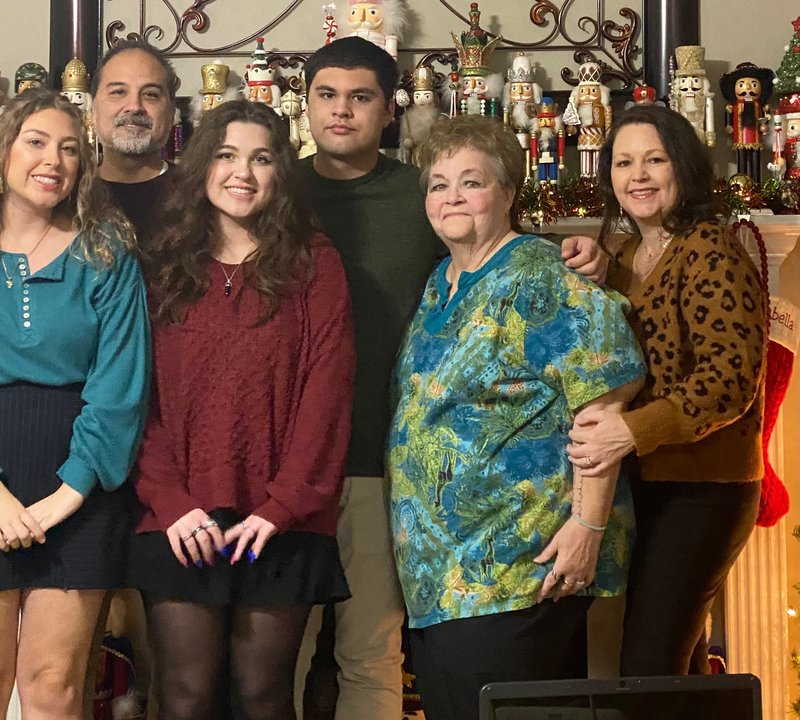 Betty Sue Guidroz - Photo 74