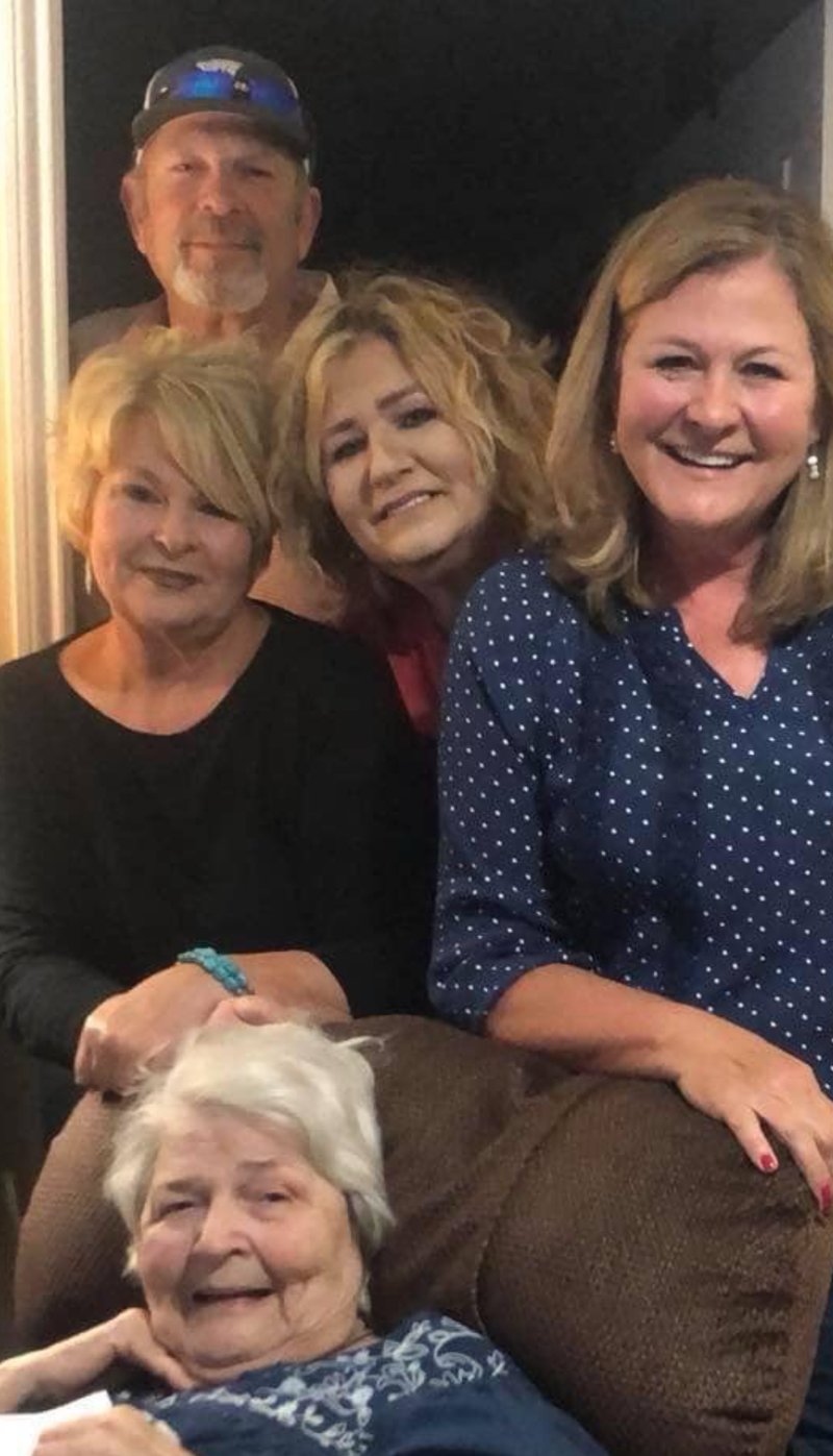 Susan Hryhorchuk - Photo 36