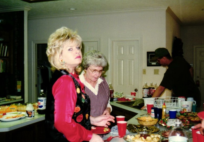 Susan Hryhorchuk - Photo 94