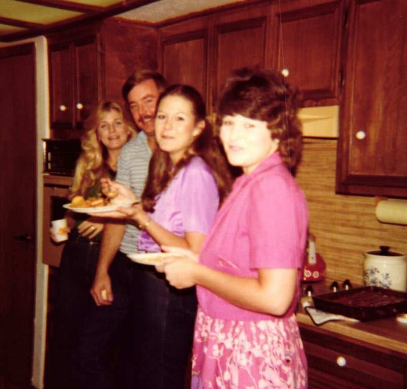 Susan Hryhorchuk - Photo 101