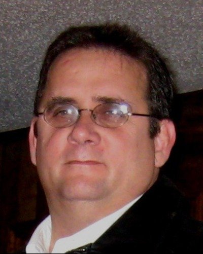 Robert Gerald Brown - Photo 2