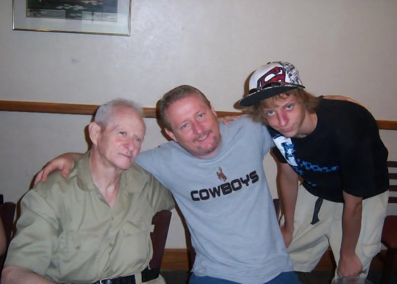 Elmer Ray Hoffpauir - Photo 3