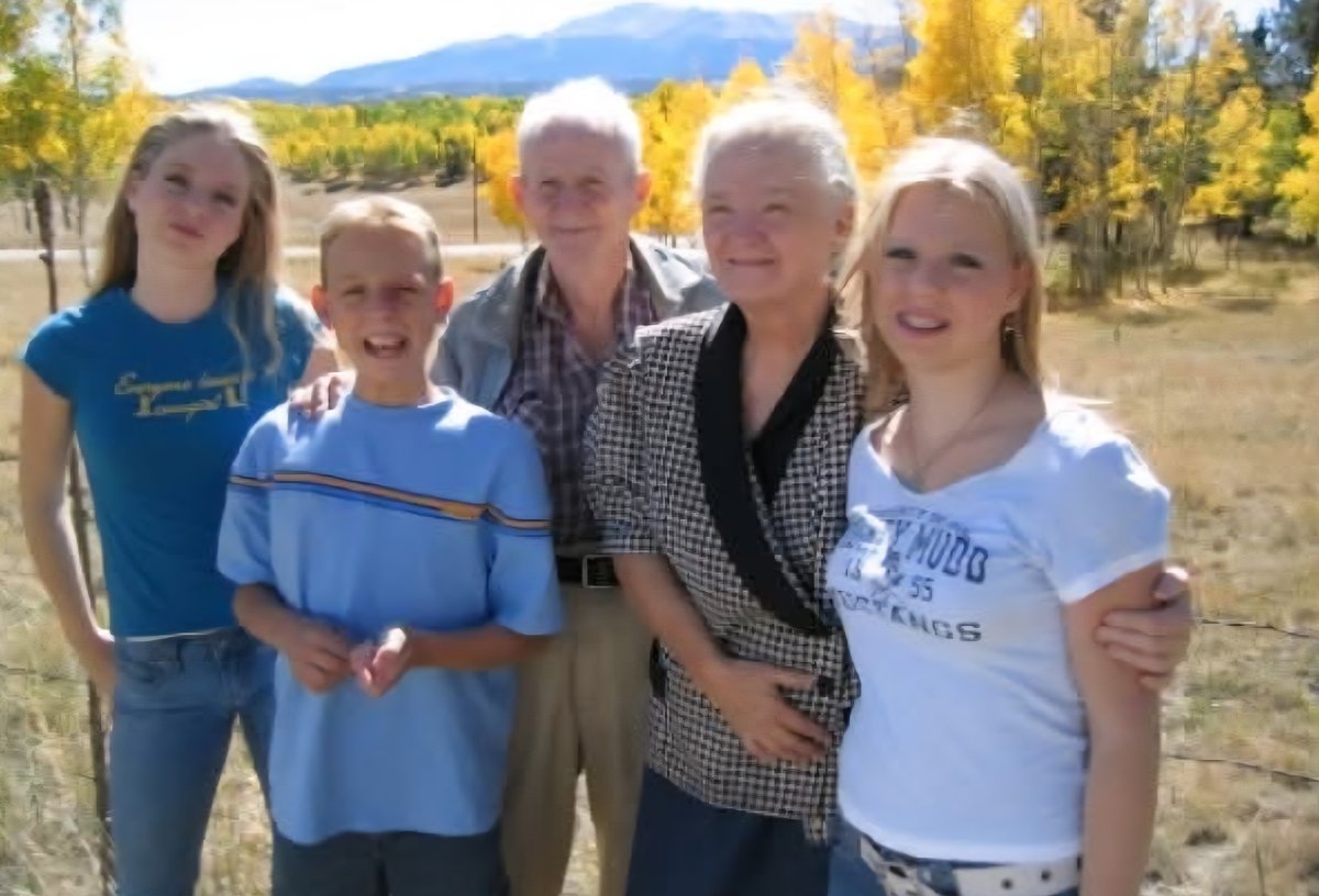 Elmer Ray Hoffpauir — photo 81