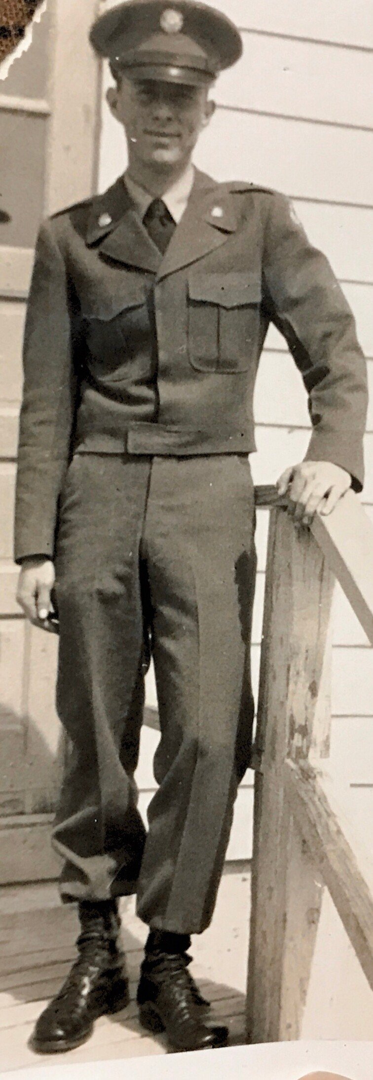 Elmer Ray Hoffpauir — photo 107