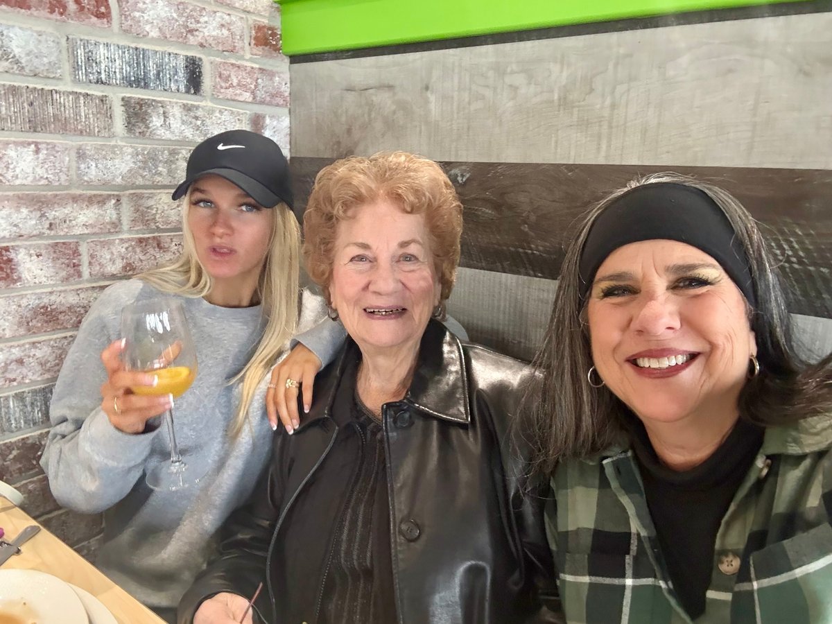 Dorothy Marie Roddam — photo 77