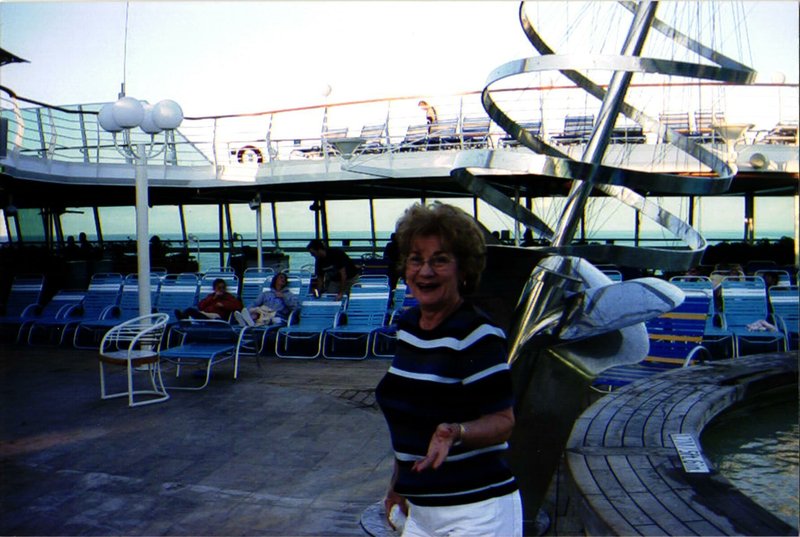 Dorothy Marie Roddam - Photo 130