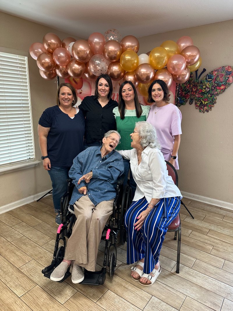 Mary Jane Dixon - Photo 21