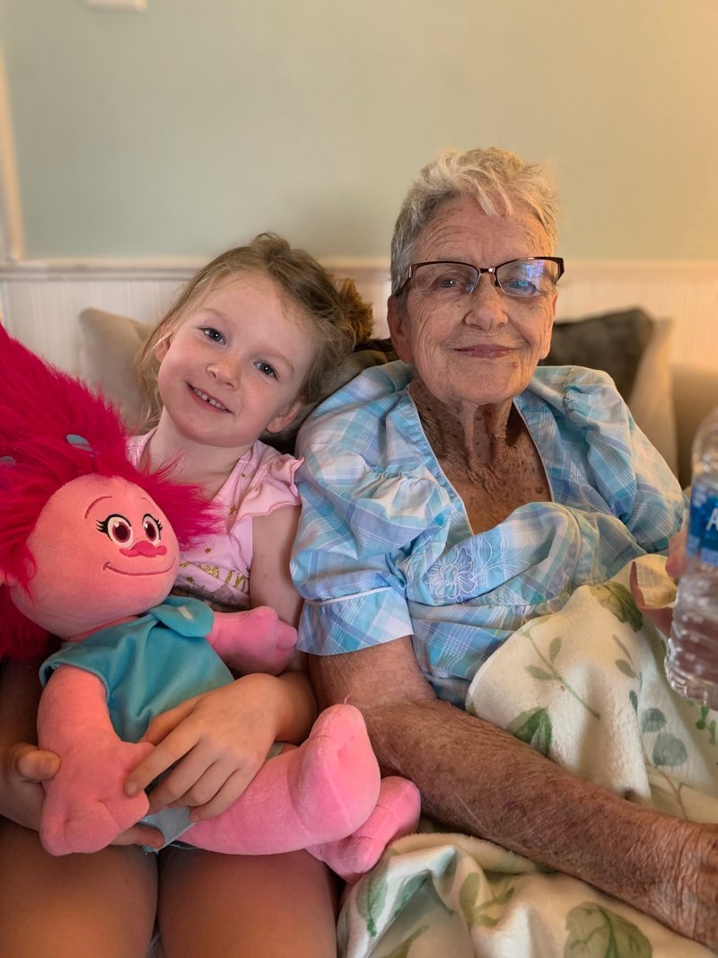 Mary Jane Dixon - Photo 30