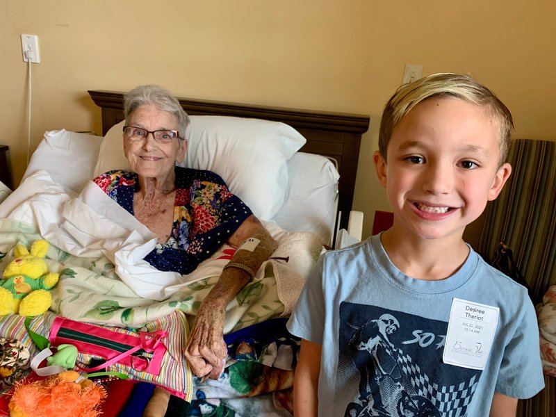 Mary Jane Dixon - Photo 59