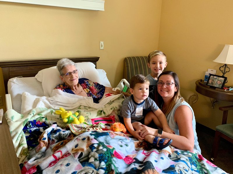 Mary Jane Dixon - Photo 61