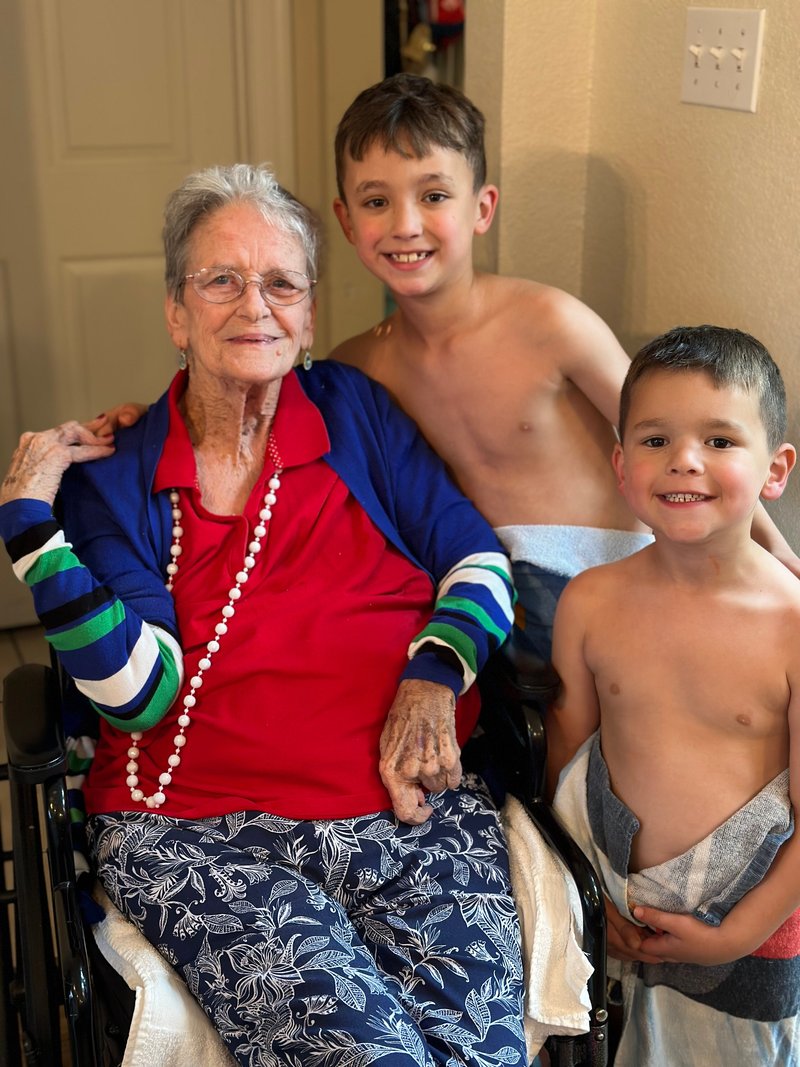 Mary Jane Dixon - Photo 71