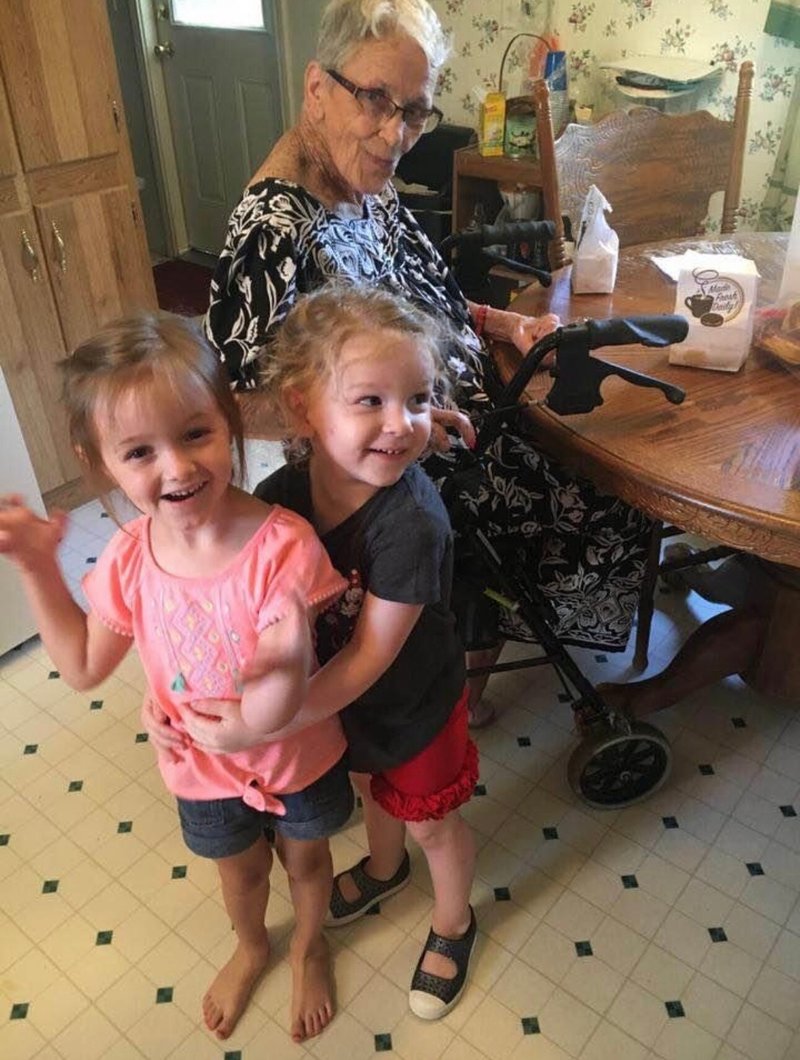 Mary Jane Dixon - Photo 92