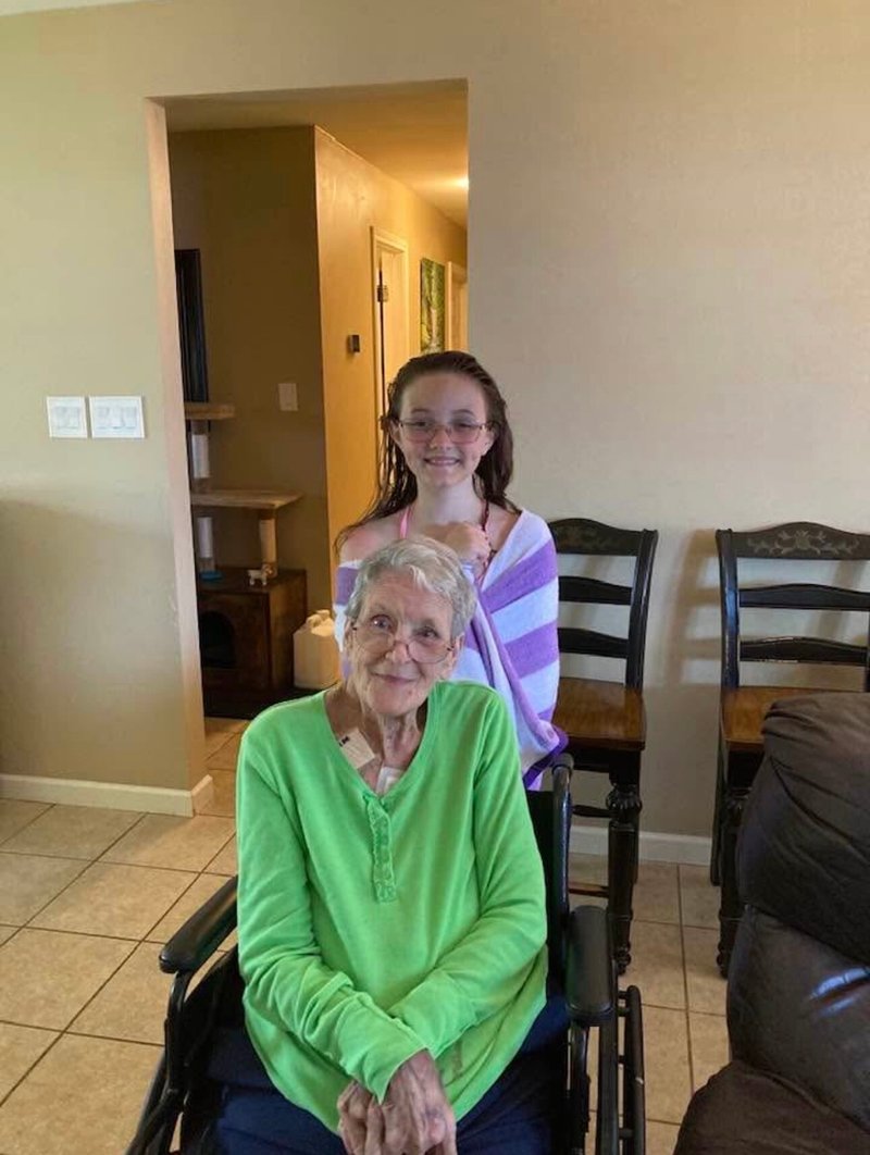 Mary Jane Dixon - Photo 97