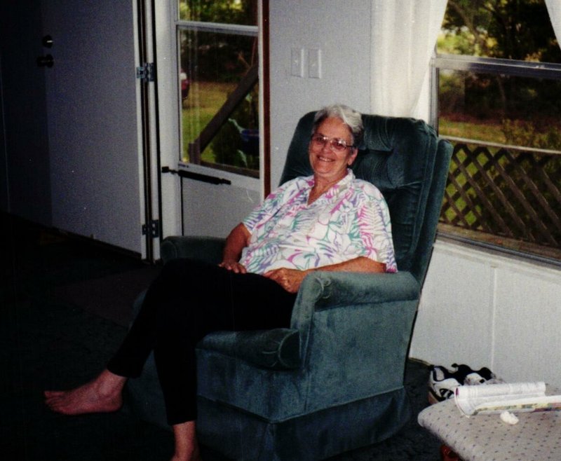 Mary Jane Dixon - Photo 160