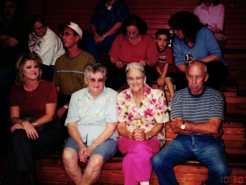 Mary Jane Dixon - Photo 158