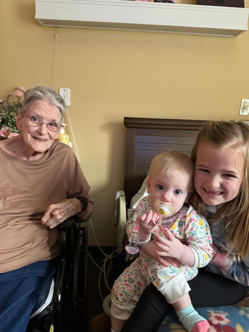 Mary Jane Dixon - Photo 189