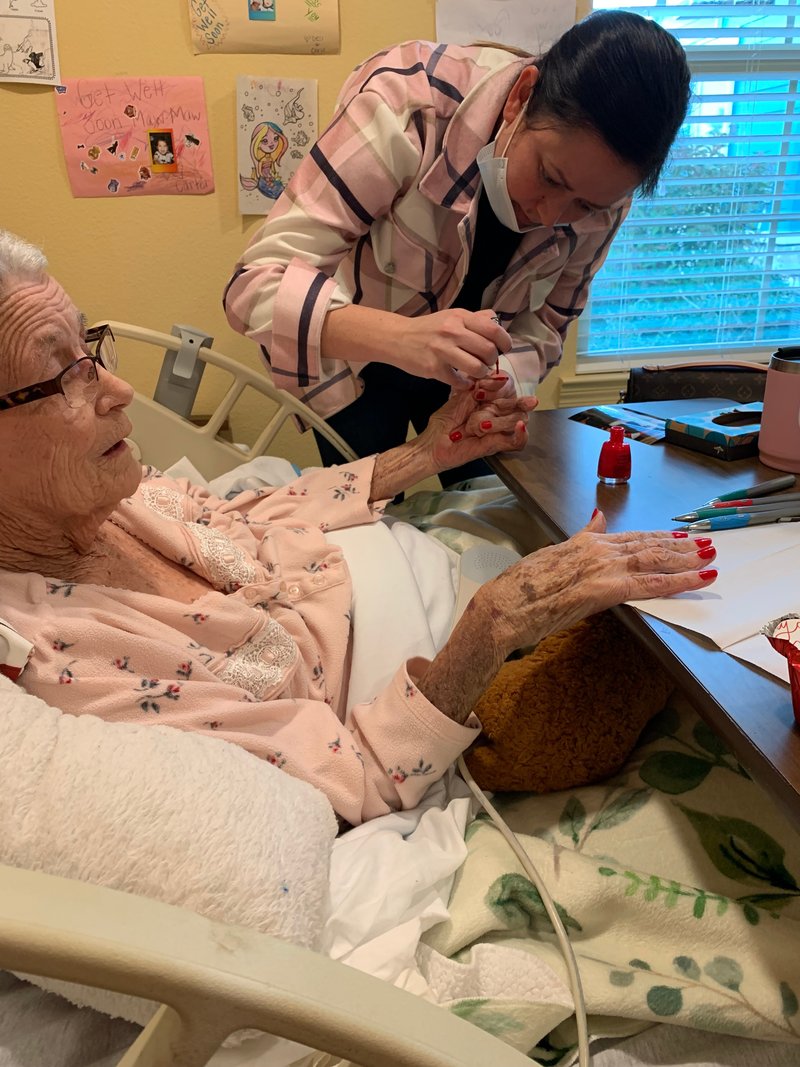 Mary Jane Dixon - Photo 207