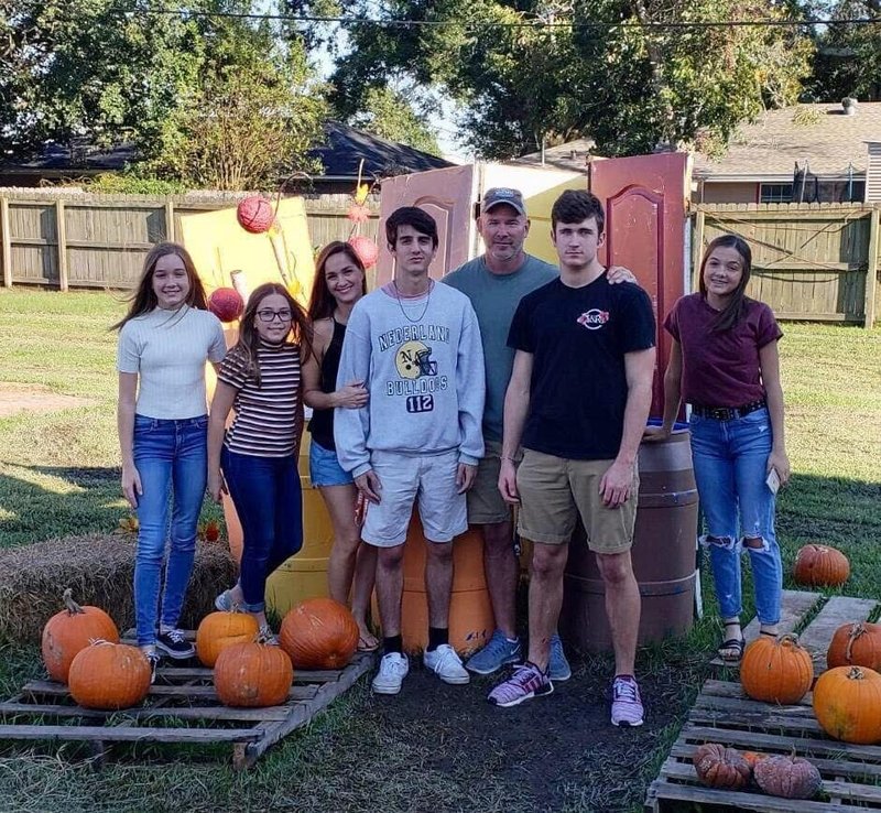 Jason Lee Laughlin - Photo 3