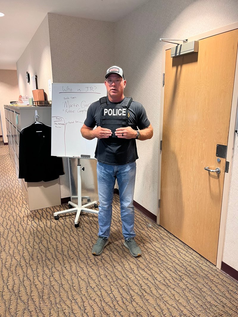 Jason Lee Laughlin - Photo 128