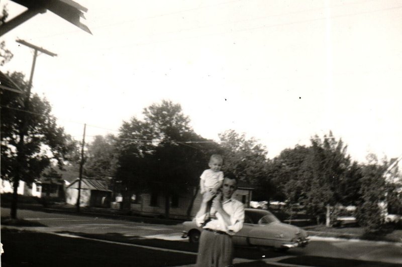 Ralph Harold Ewing - Photo 12