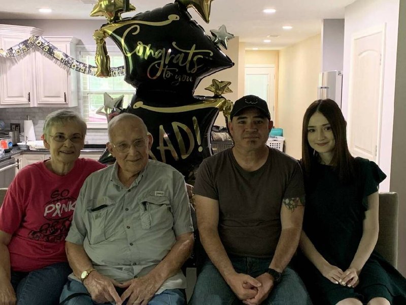 Ralph Harold Ewing - Photo 52