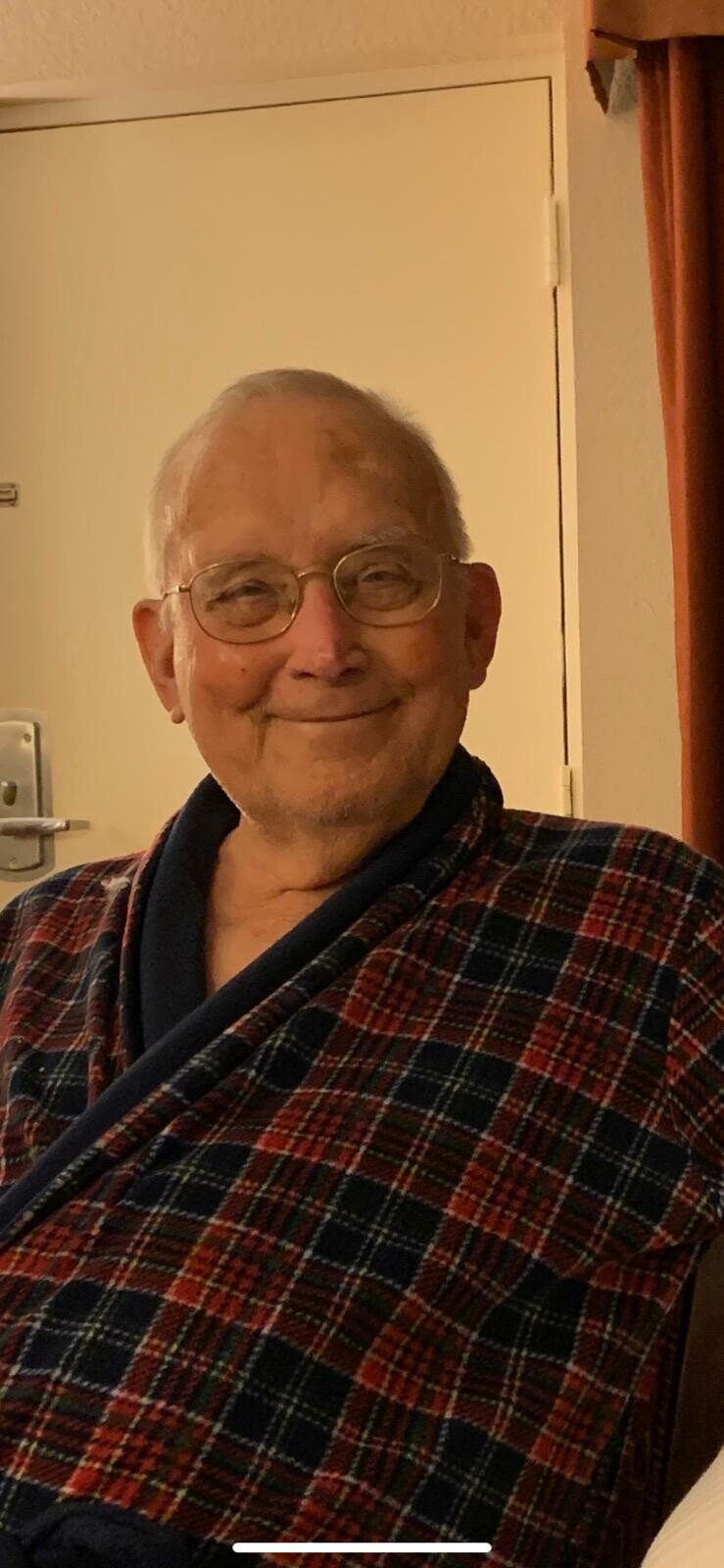 Ralph Harold Ewing - Photo 60