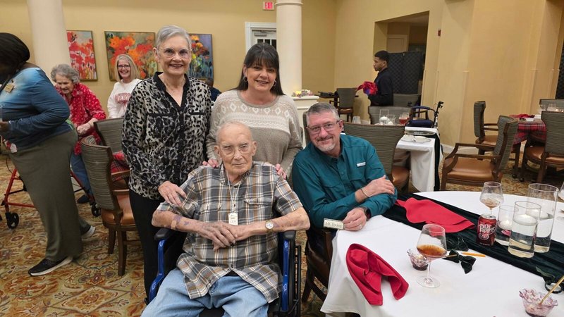 Ralph Harold Ewing - Photo 86