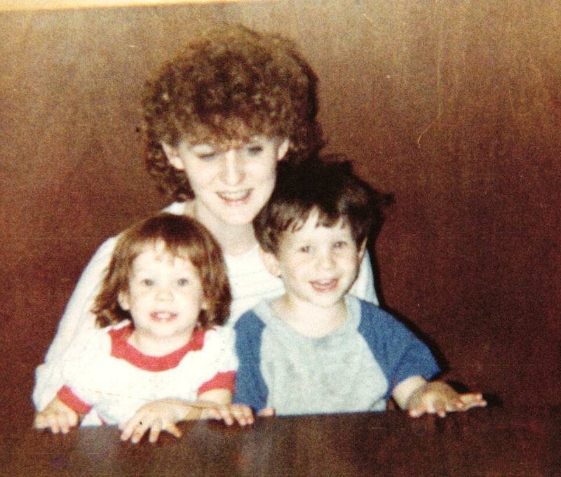 Tammy Renee Henley - Photo 80