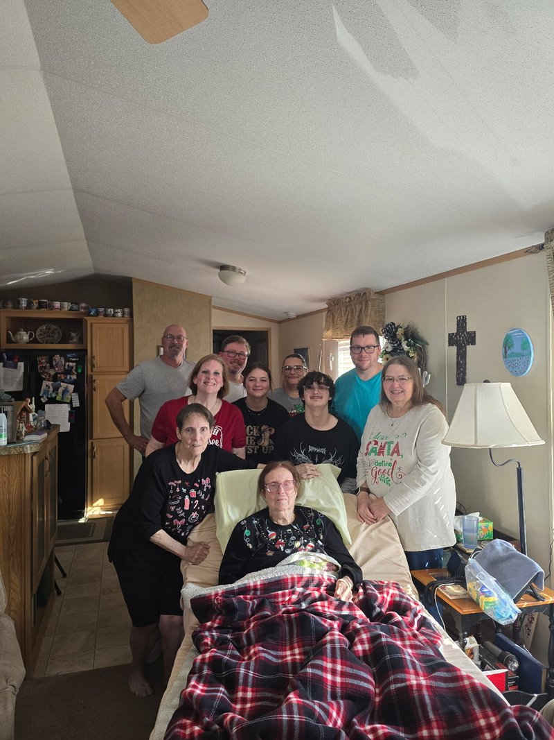 Thelma Lee Laughlin - Photo 12