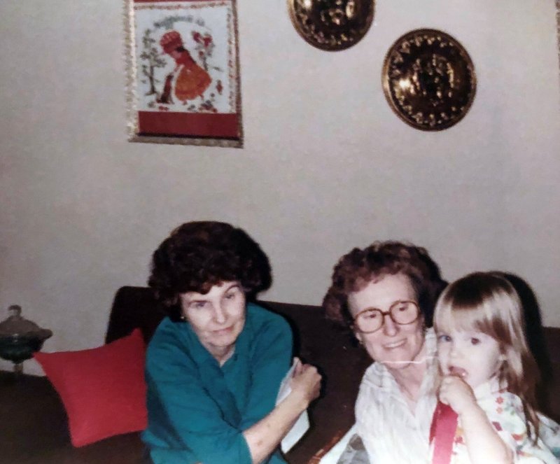 Thelma Lee Laughlin - Photo 18