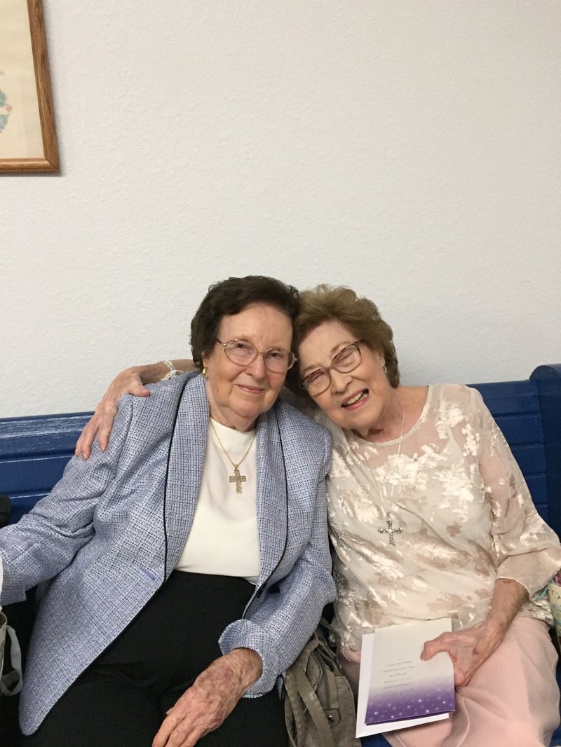 Thelma Lee Laughlin - Photo 90