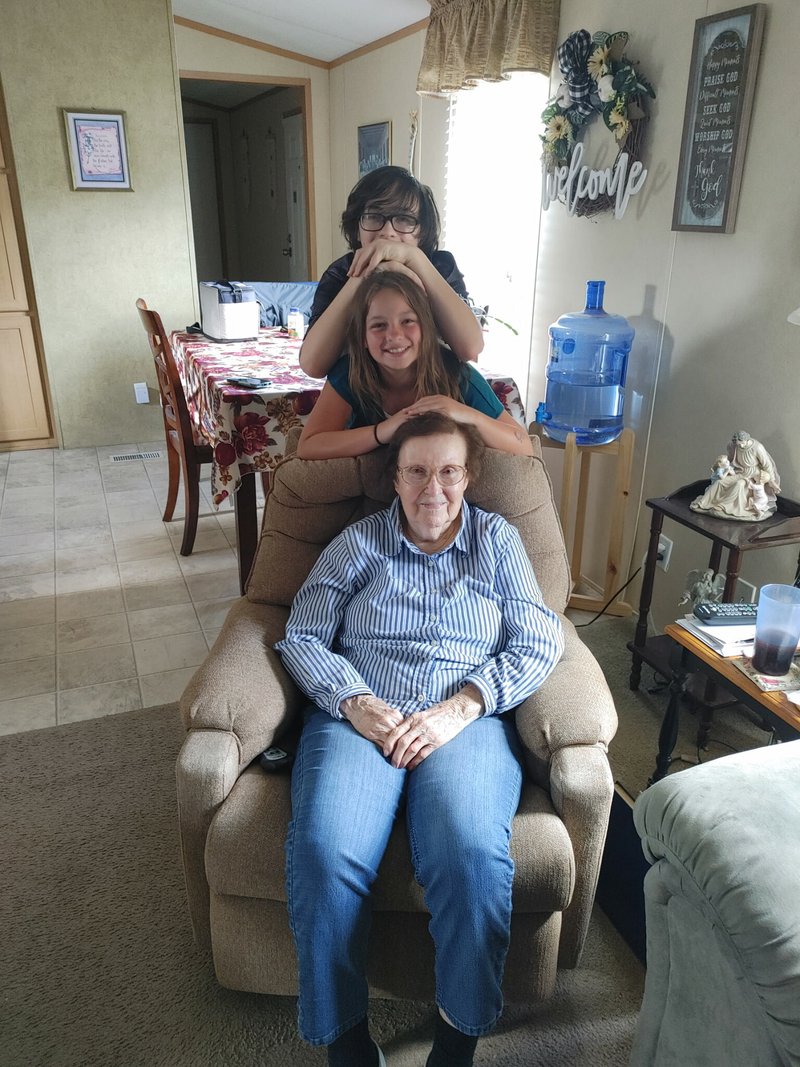 Thelma Lee Laughlin - Photo 133