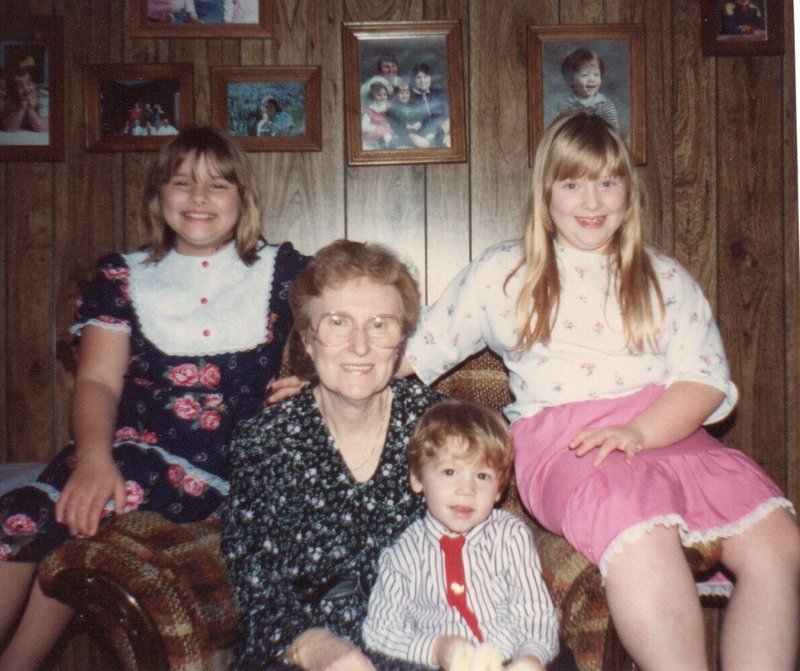 Thelma Lee Laughlin - Photo 139