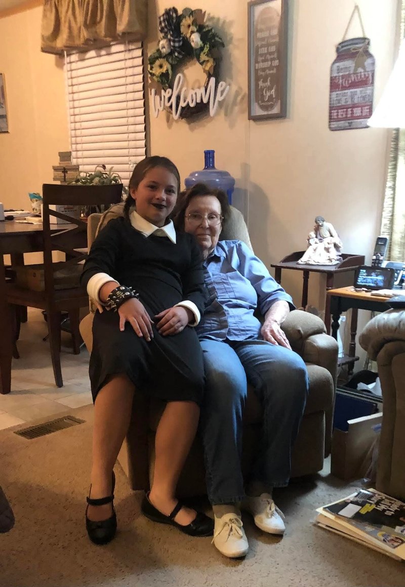 Thelma Lee Laughlin - Photo 141