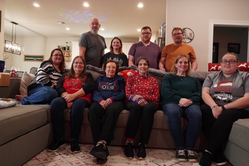 Thelma Lee Laughlin - Photo 217