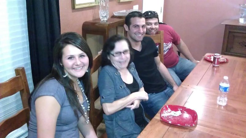 Rosa Gonzalez Garza - Photo 32