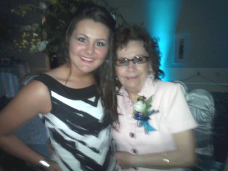 Rosa Gonzalez Garza - Photo 43