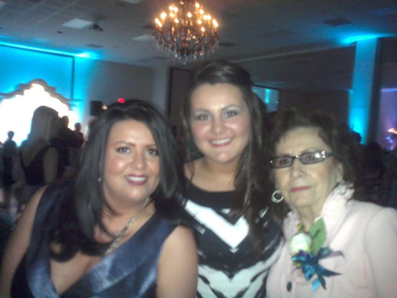 Rosa Gonzalez Garza - Photo 75