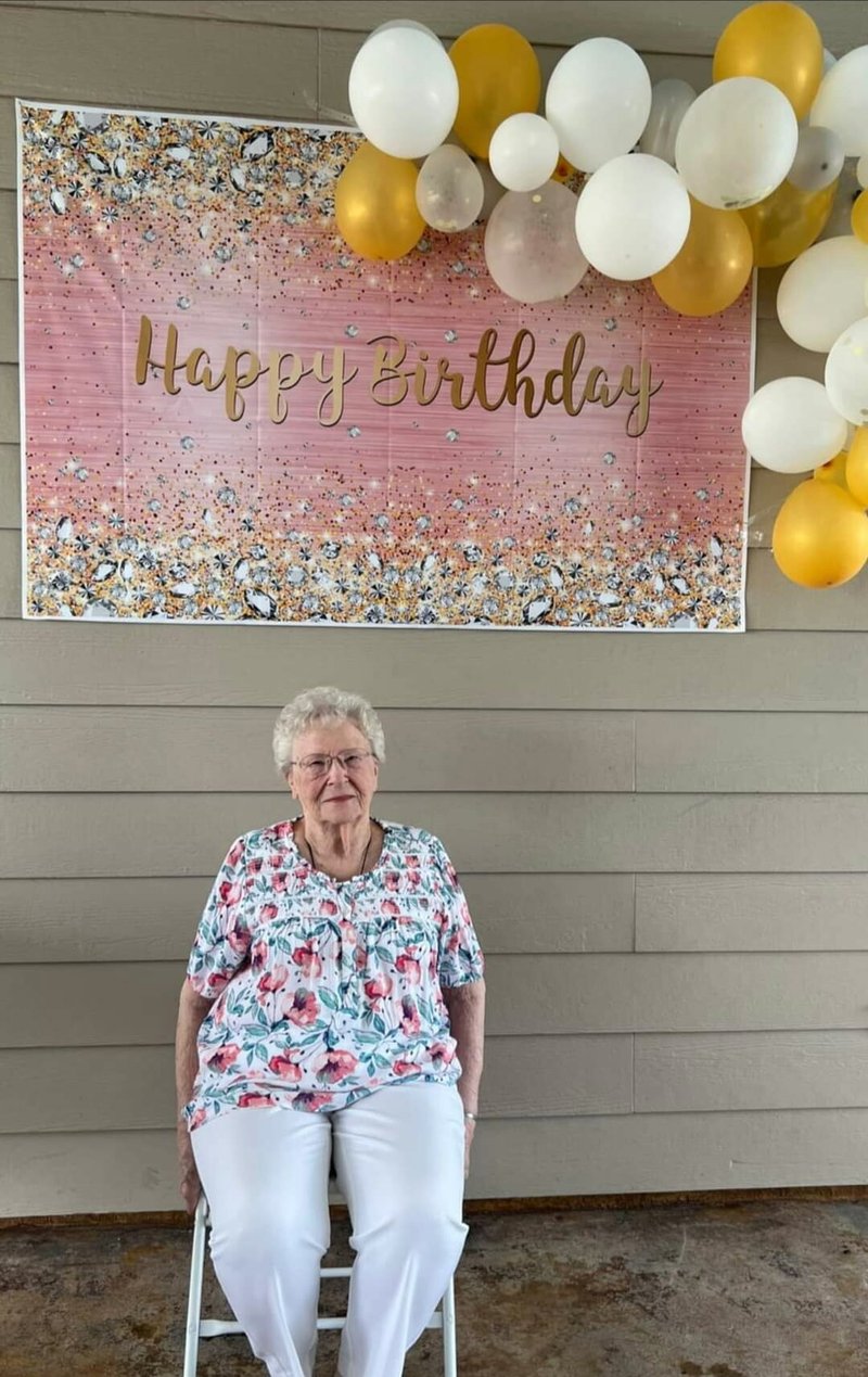 Vivian Ruth McMillan - Photo 107