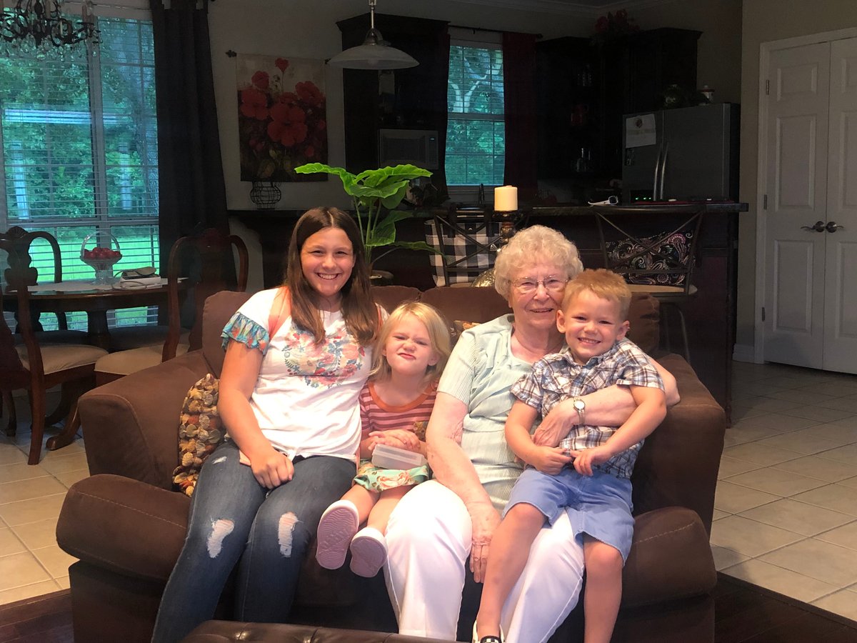 Vivian Ruth McMillan — photo 137