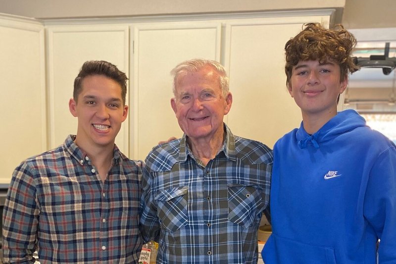 Robert Elton Frank - Photo 7